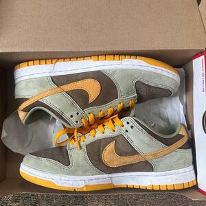2021 Nike Dunk Low SE “Dusty Olive” | M:7 W: 8.5